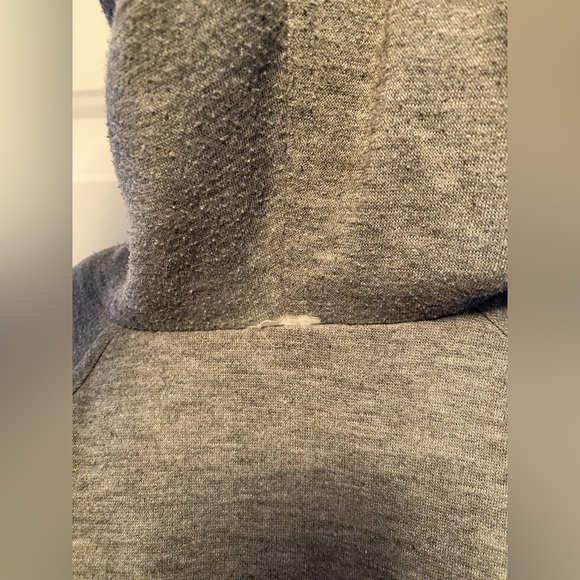 Adidas Reversible Hooded Jacket Vintage Red & Gray – Size Large - Picture 10 of 13